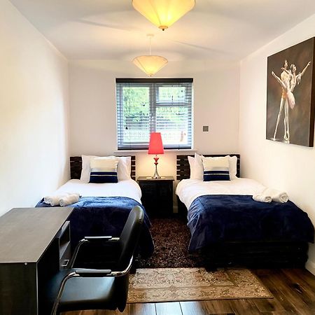 5 Bedroom Bungalow Ascot Racecourse Εξωτερικό φωτογραφία