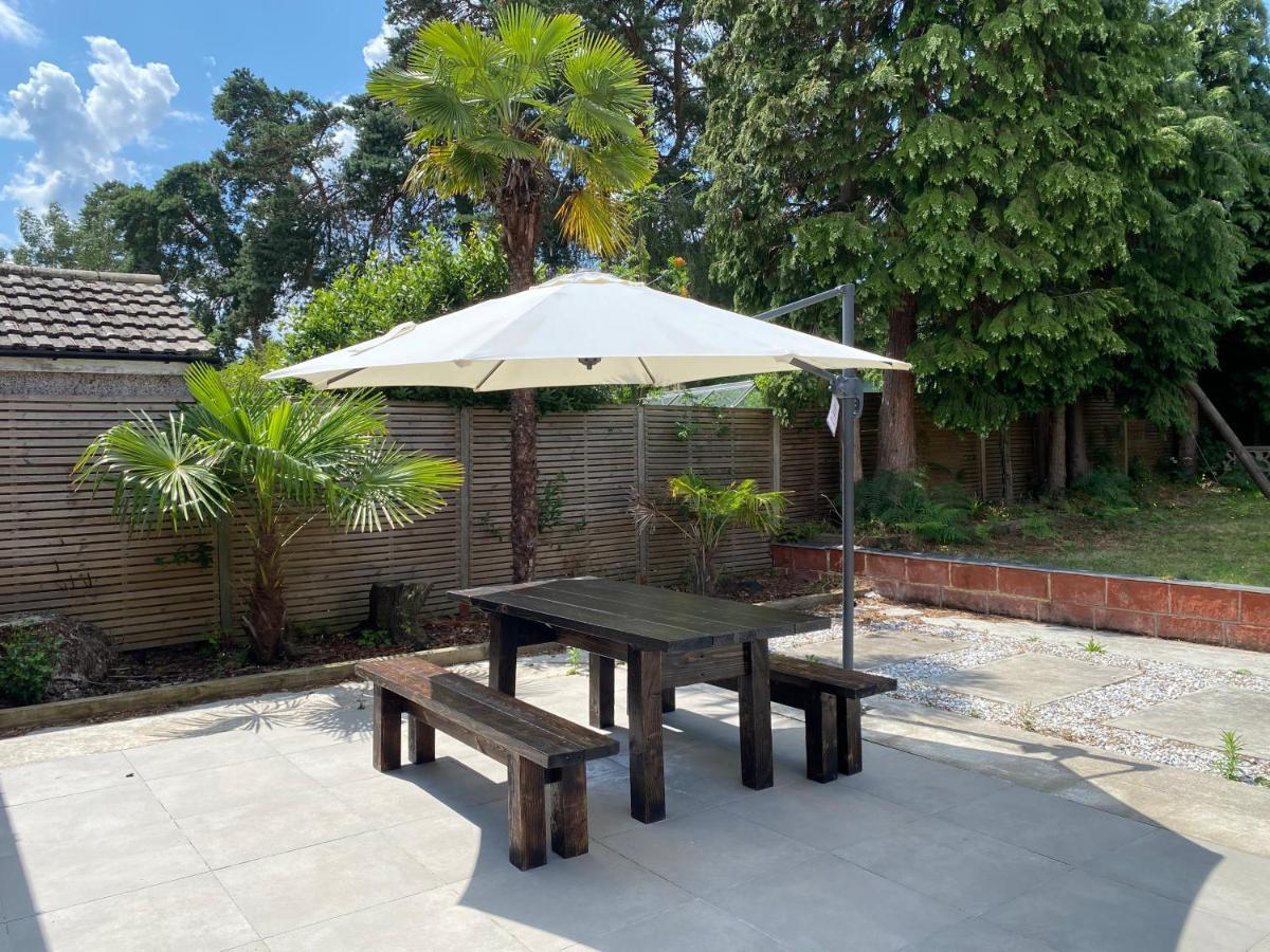 5 Bedroom Bungalow Ascot Racecourse Εξωτερικό φωτογραφία