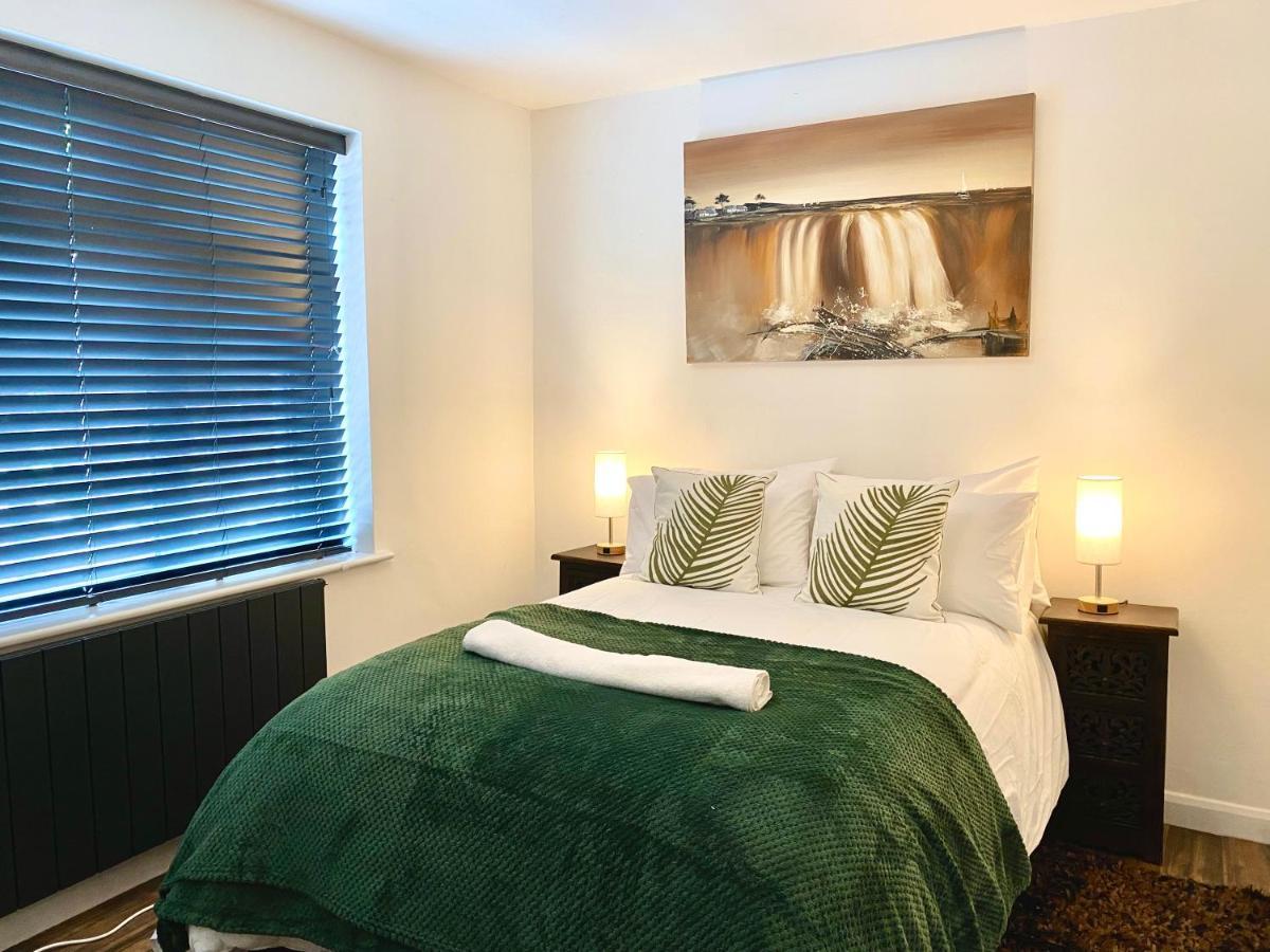 5 Bedroom Bungalow Ascot Racecourse Εξωτερικό φωτογραφία