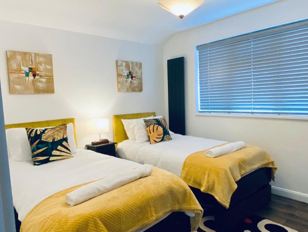 5 Bedroom Bungalow Ascot Racecourse Εξωτερικό φωτογραφία